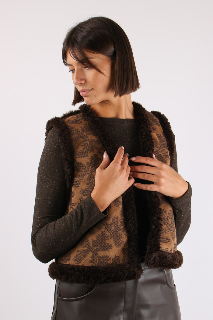 Gilet Teddy Ricamo Moro-8