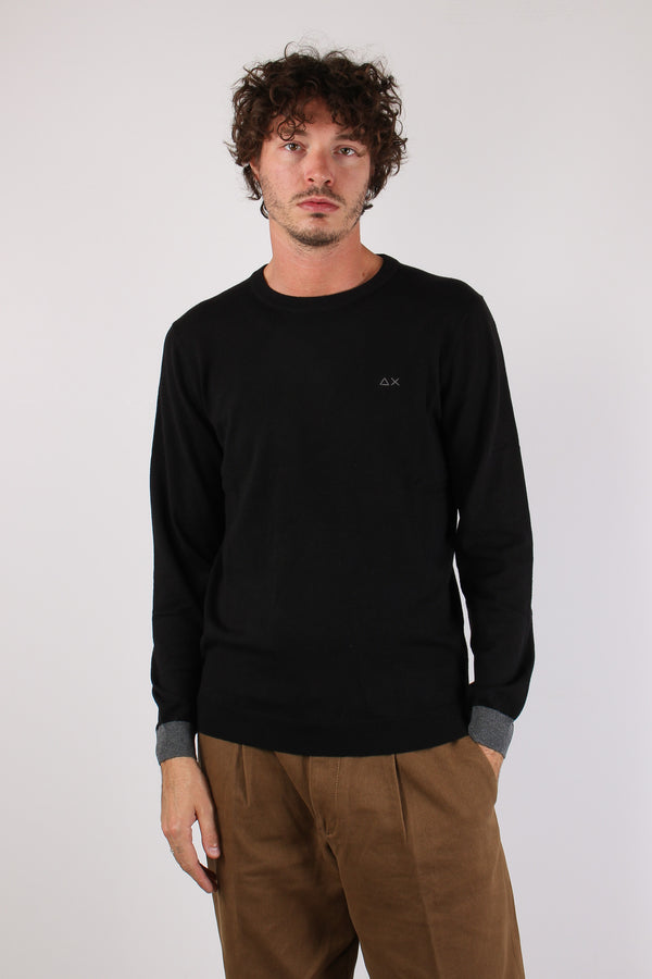 Maglia Profilo Toppa Nero-2