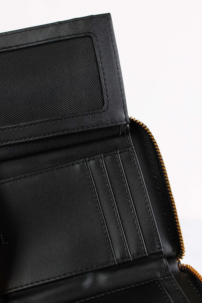 Zip Around Piccolo Matelasse Nero-7