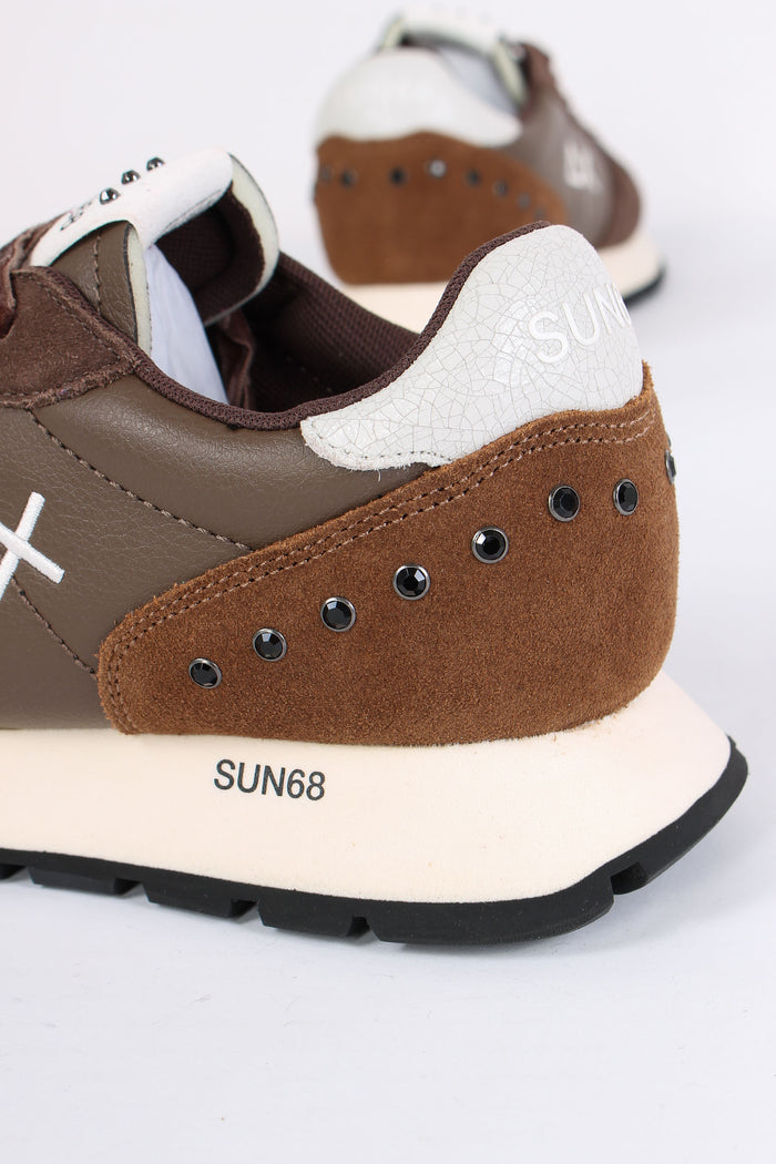 Sneaker Ally Studs Marrone-5