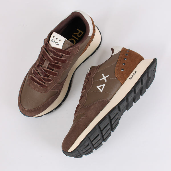 Sneaker Ally Studs Marrone-2