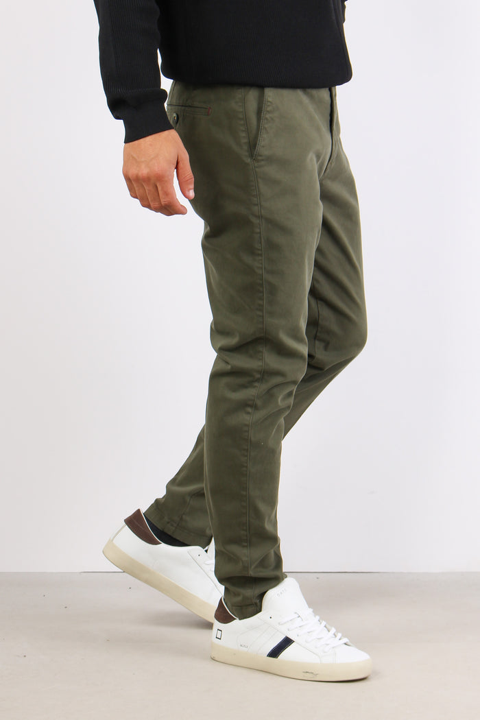 Pantalone Chino Basico Avocado-3