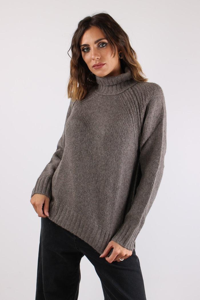 Maglia Collo Alto Spacchi Fango-4