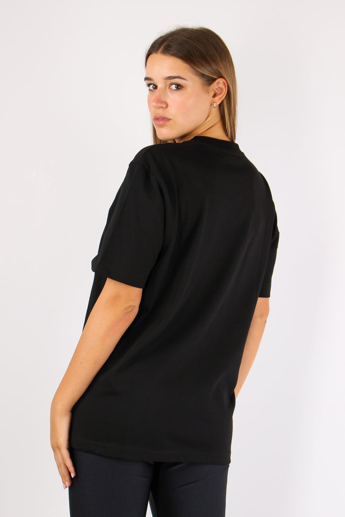 T-shirt Over College Nero-4