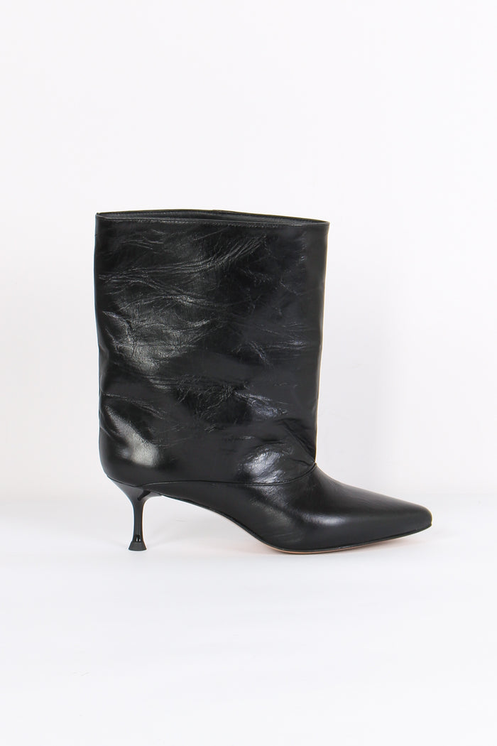 Stivaletto Tubo Pelle Nero