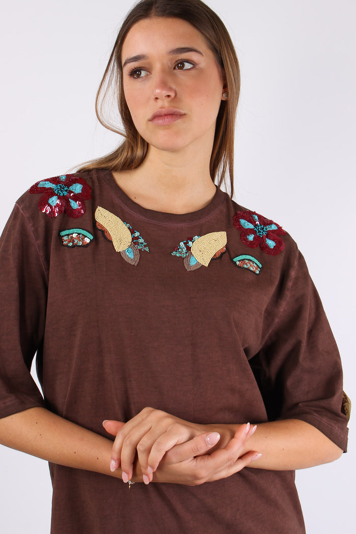 T-shirt Patch Ricami Unica-10