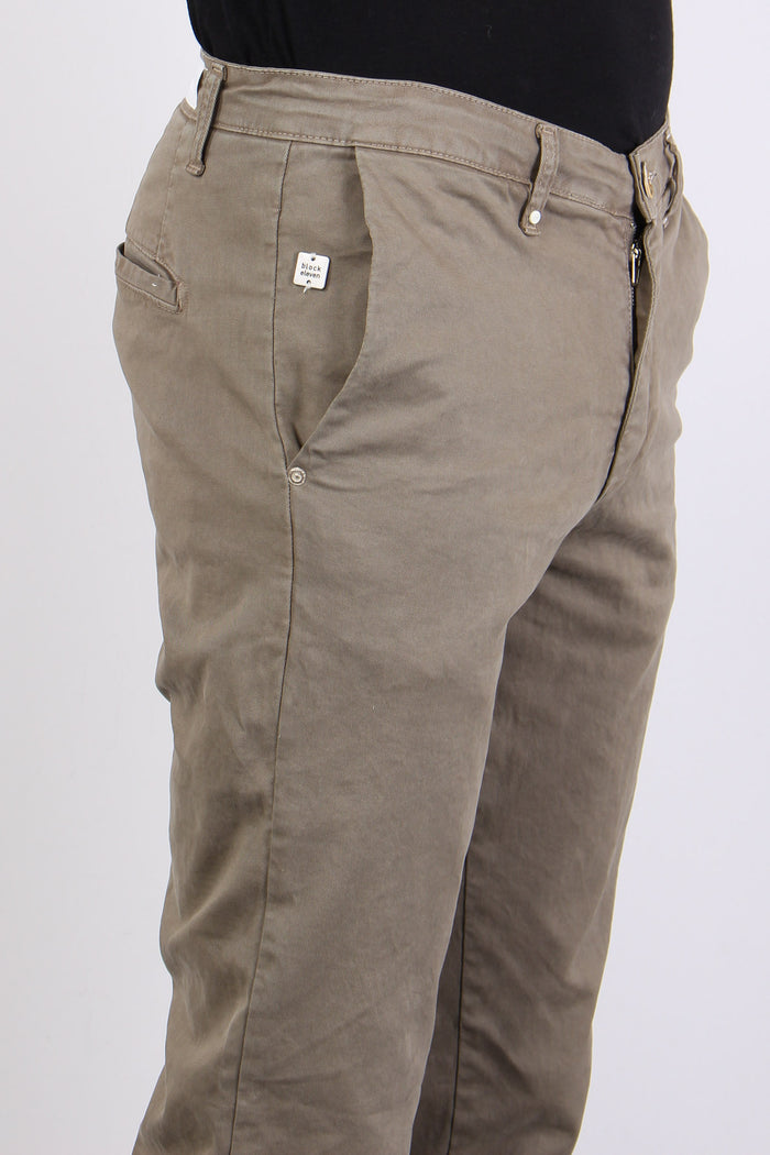 Pantalone Chino Basico Old Fango-5