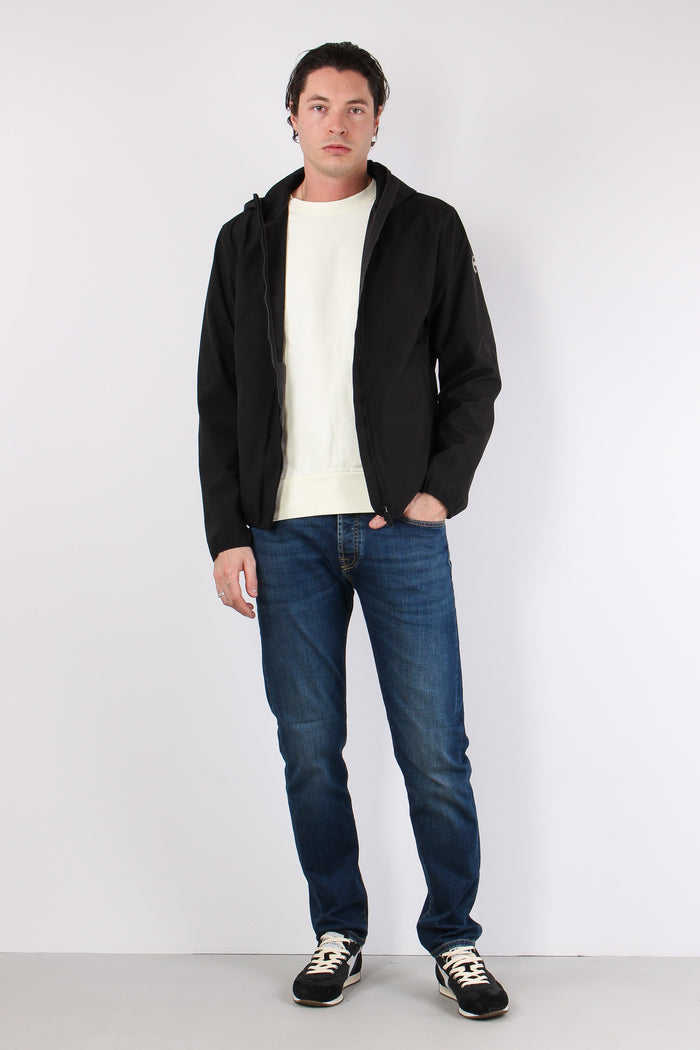 Giubbotto Soft Shell Cappuccio Nero-5