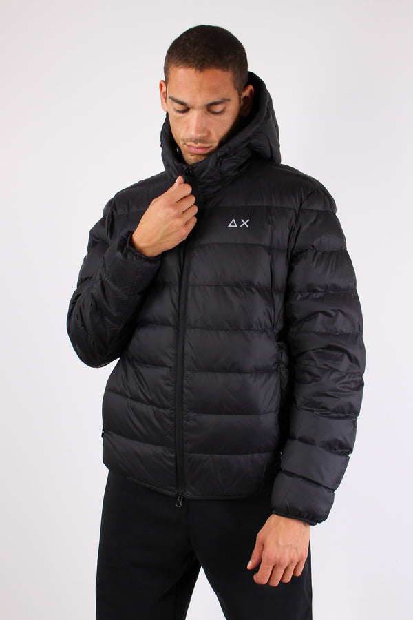 Piumino Cappuccio Nero-2