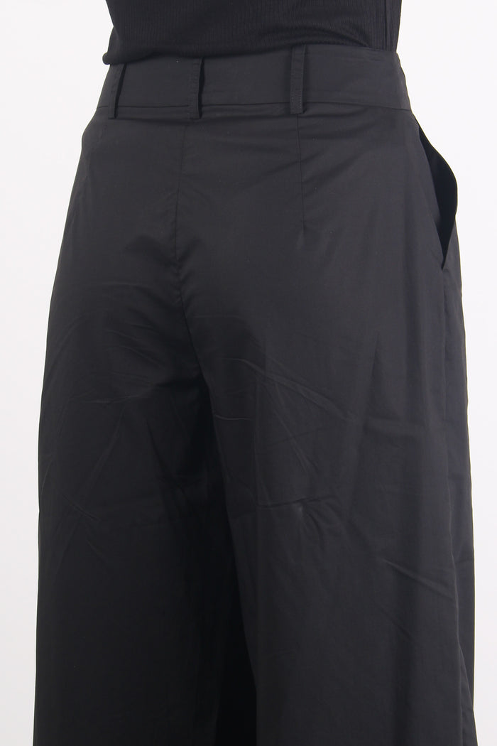 Pantalone Cropped Risvolto Nero-8