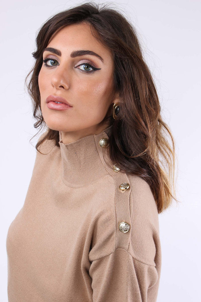 Collo Alto Viscosa Bottoni Oro Cammello-8