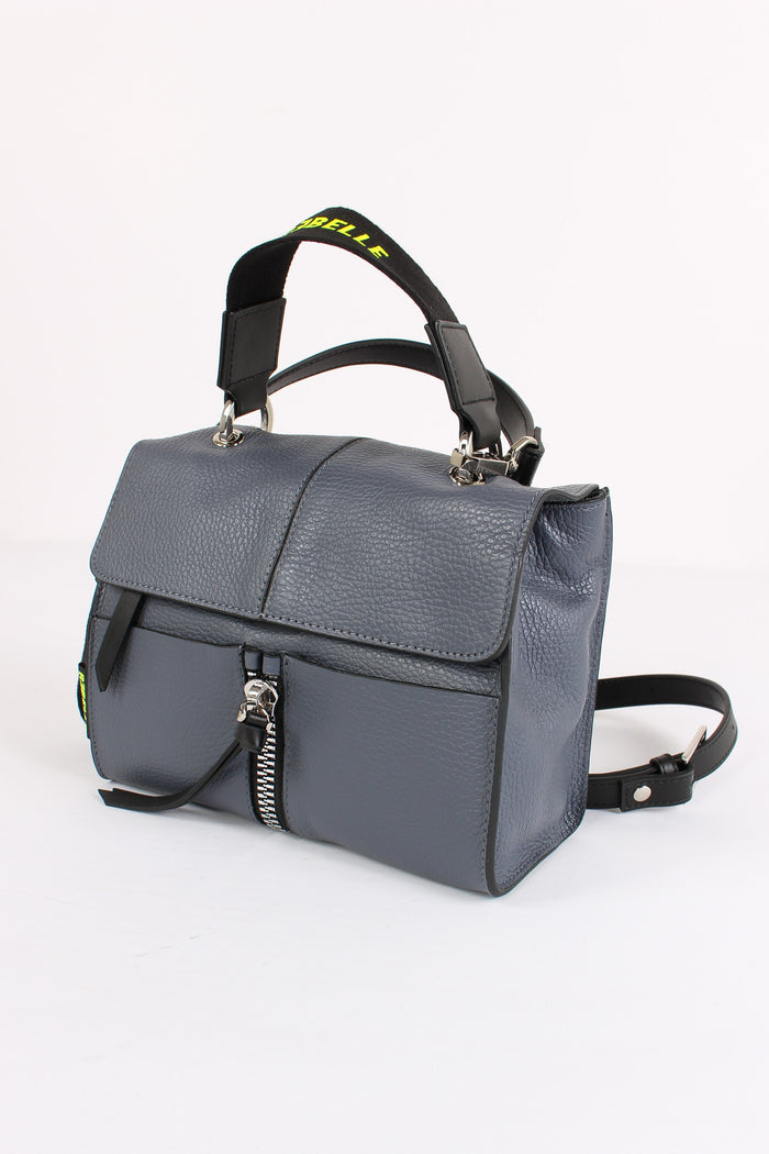 Chloe Tracollina Patta Shark-4