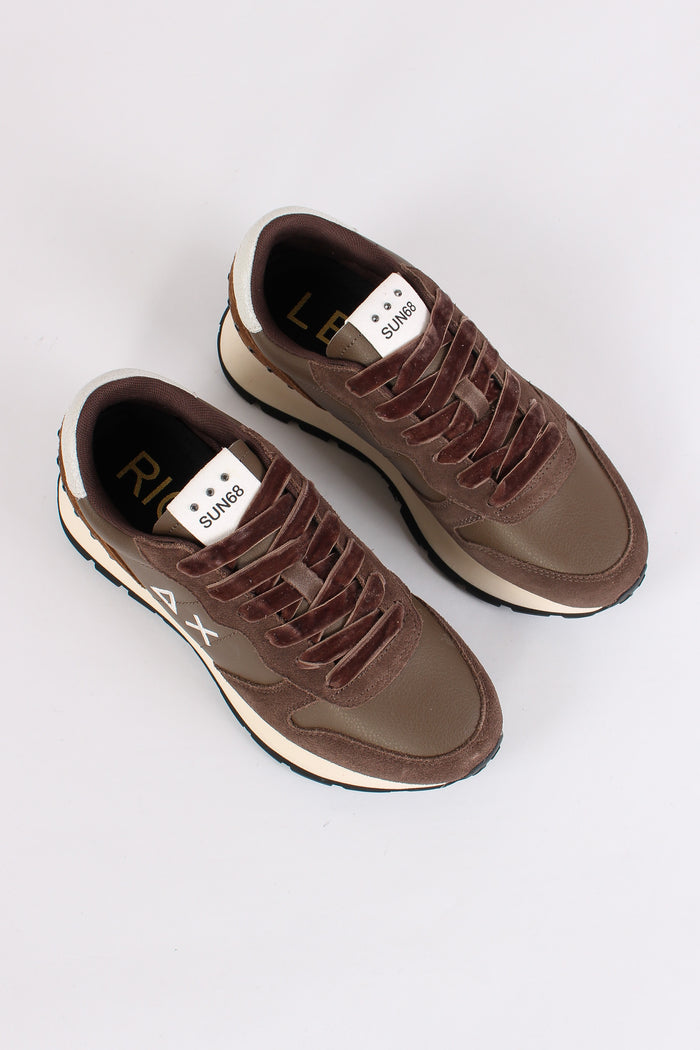 Sneaker Ally Studs Marrone-6