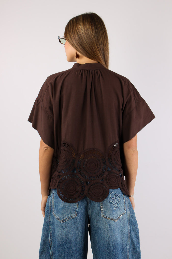 Blusa Ricamo Over Moro-5