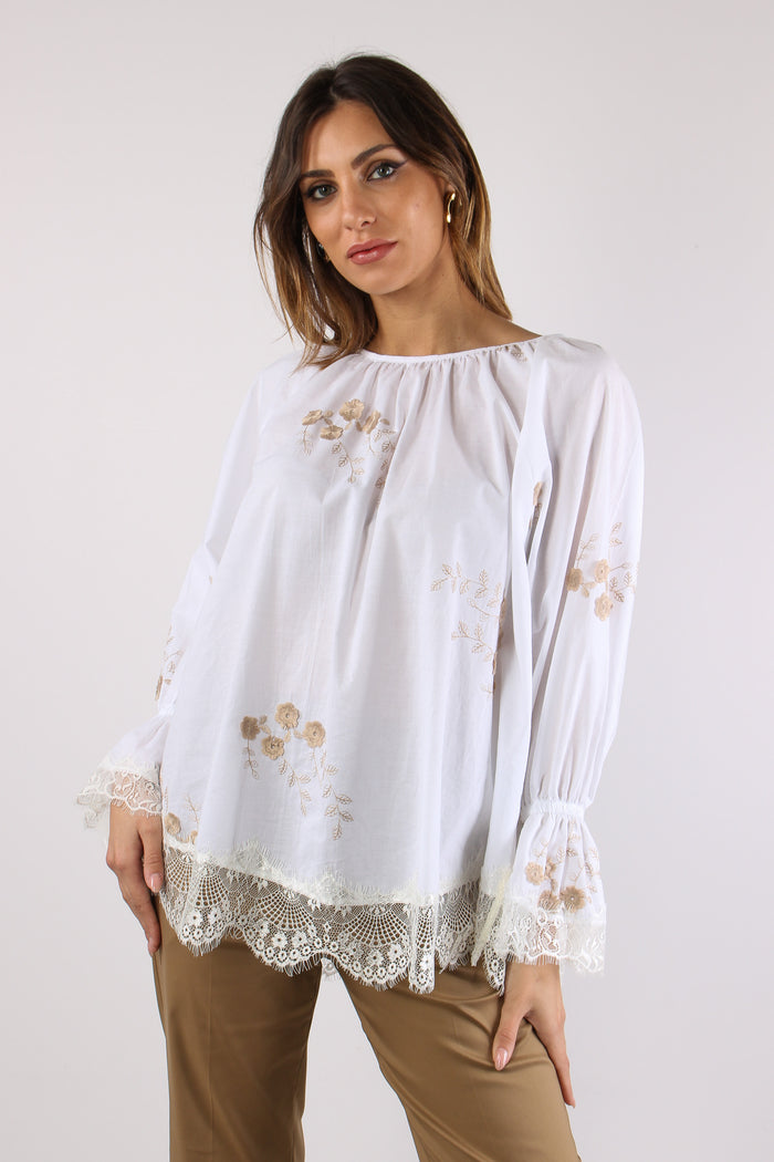 Blusa Scollo Barca Ricamo Fior Bianco-3