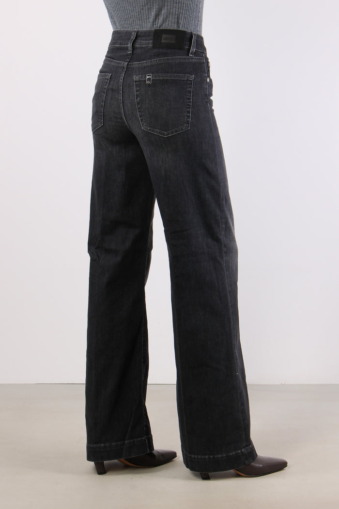 Denim Authentic Flare Denim Black-7