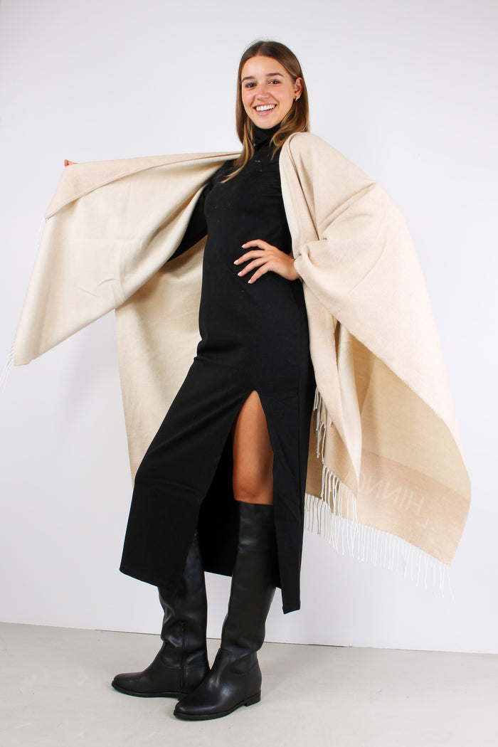 Mantella Logo Beige Sand-3