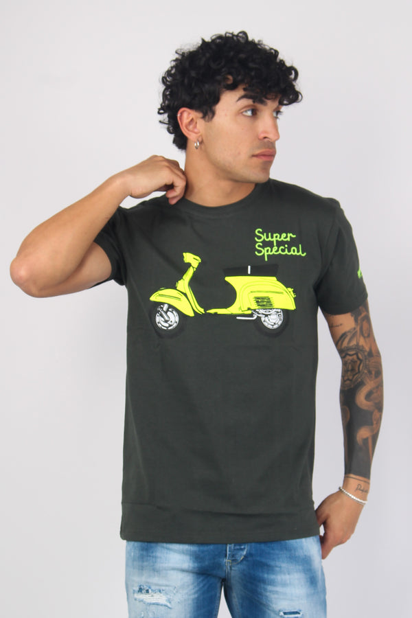 T-shirt Stampa Vespa Super Militare-2
