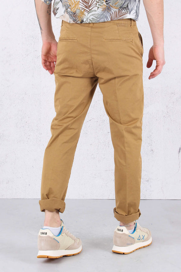 Pantalone Chino Slim Golden-2
